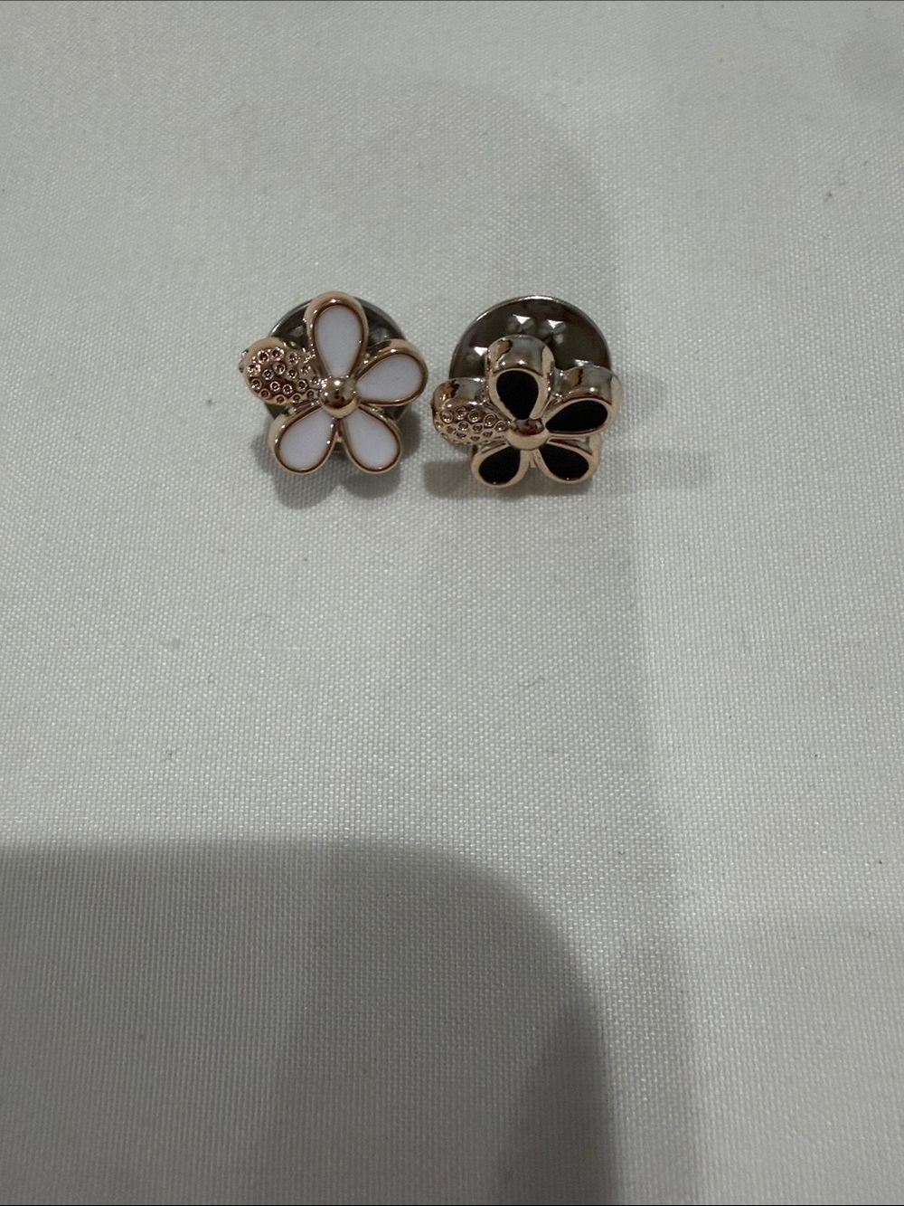 Women’s earrings. Brand new